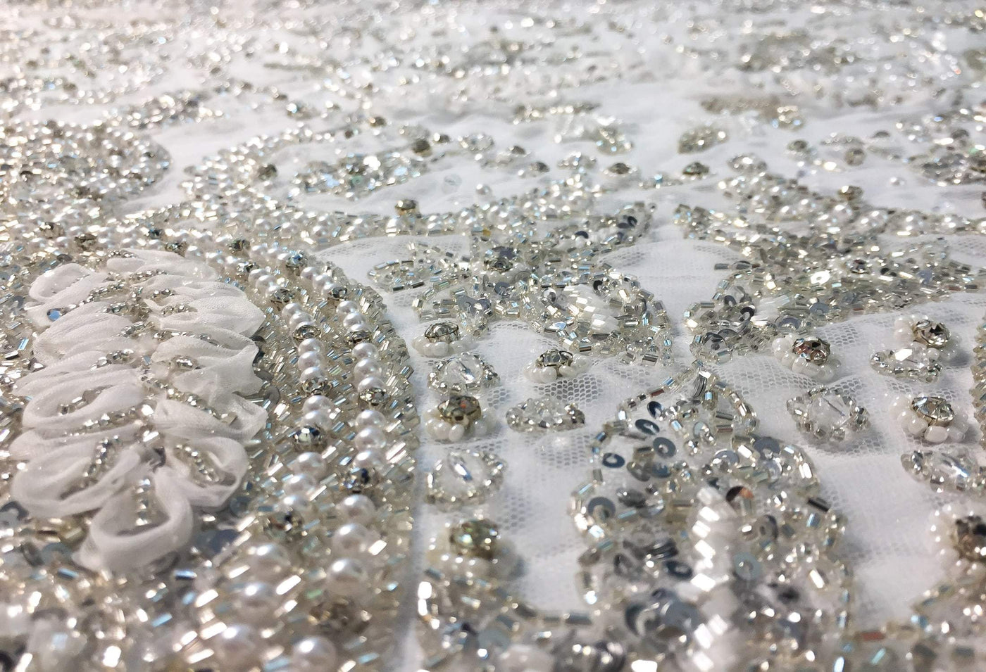 LUXURY BRIDAL BEADED LACE tela de cuentas de plata | Glam House fabrics