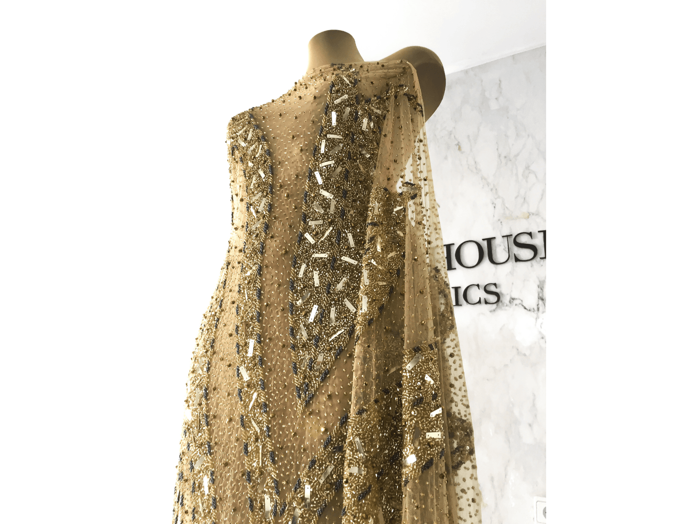 vestido de noche hecho a mano | hecho a mano con cuentas | Glam House Fabrics