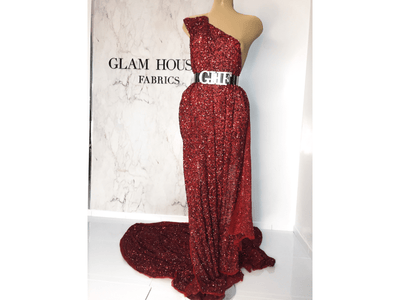 Vestido rojo de encaje de lentejuelas hecho a mano | Glam House Fabrics